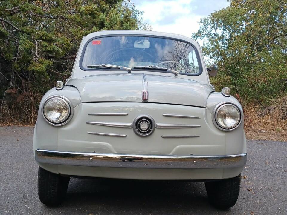 Obraz 3/8 pojazdu FIAT 600 (1955)