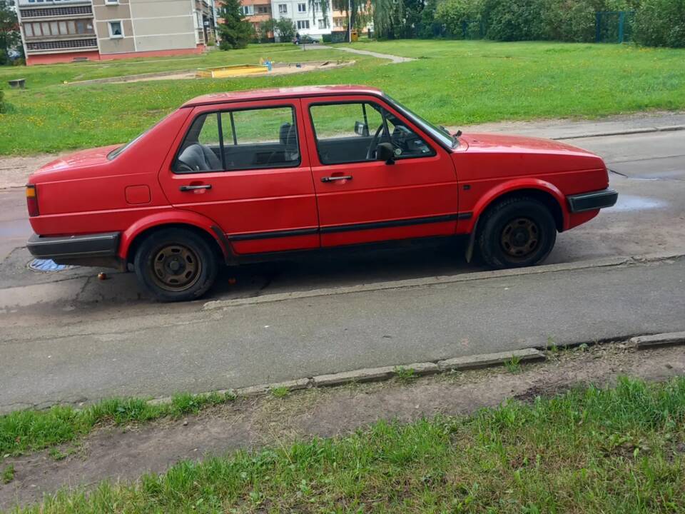 Image 1/8 of Volkswagen Jetta II 1.6 (1984)