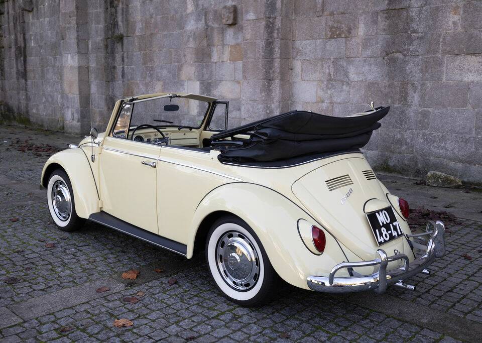 Image 5/8 de Volkswagen Coccinelle 1300 (1966)