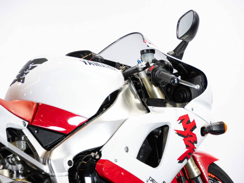 Bild 10/50 von Yamaha YZF 1000 R1 (1998)