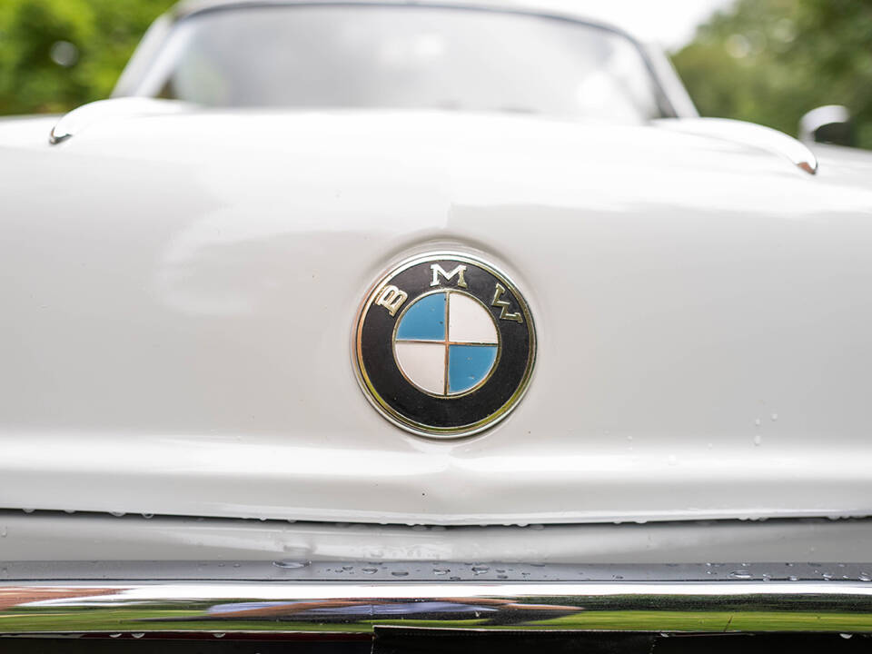 Bild 37/118 von BMW 700 LS Luxus (1965)