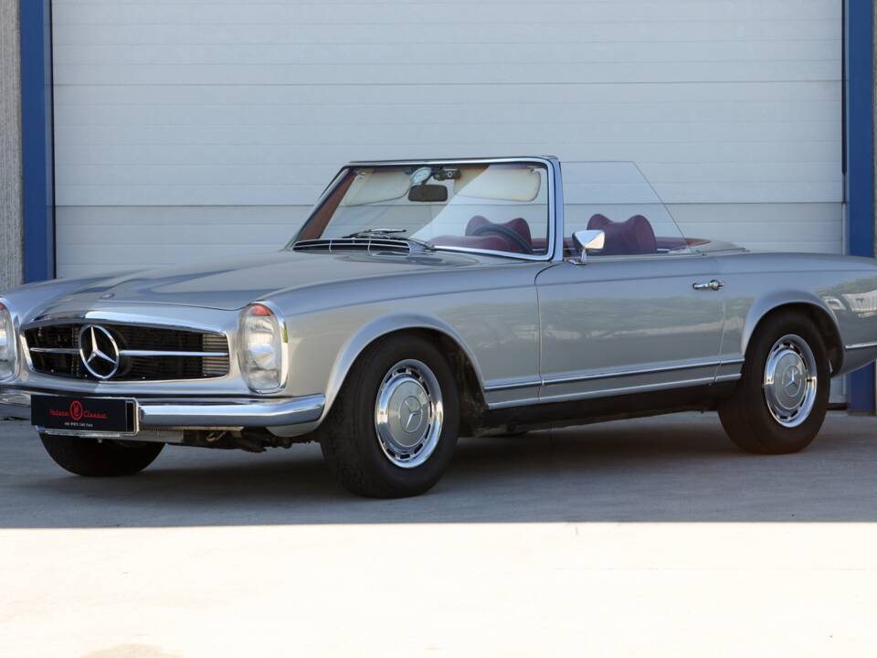 Bild 2/70 von Mercedes-Benz 280 SL (1967)