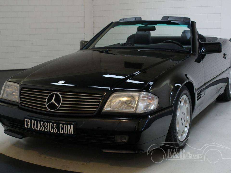 Image 17/19 de Mercedes-Benz 300 SL (1992)