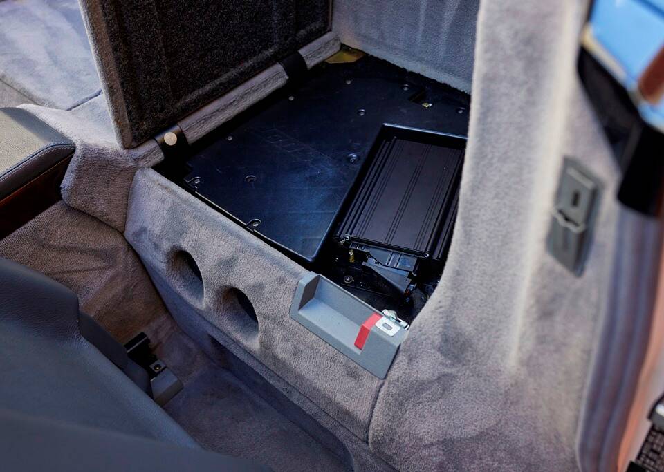 Image 112/171 of Mercedes-Benz SL 600 (1996)