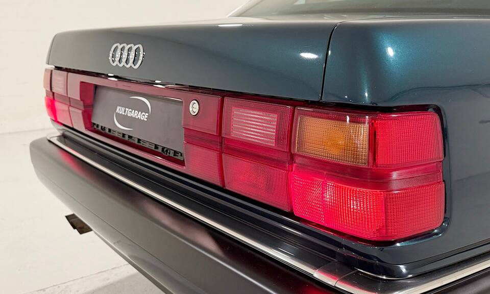 Bild 8/24 von Audi V8 4.2 (1993)