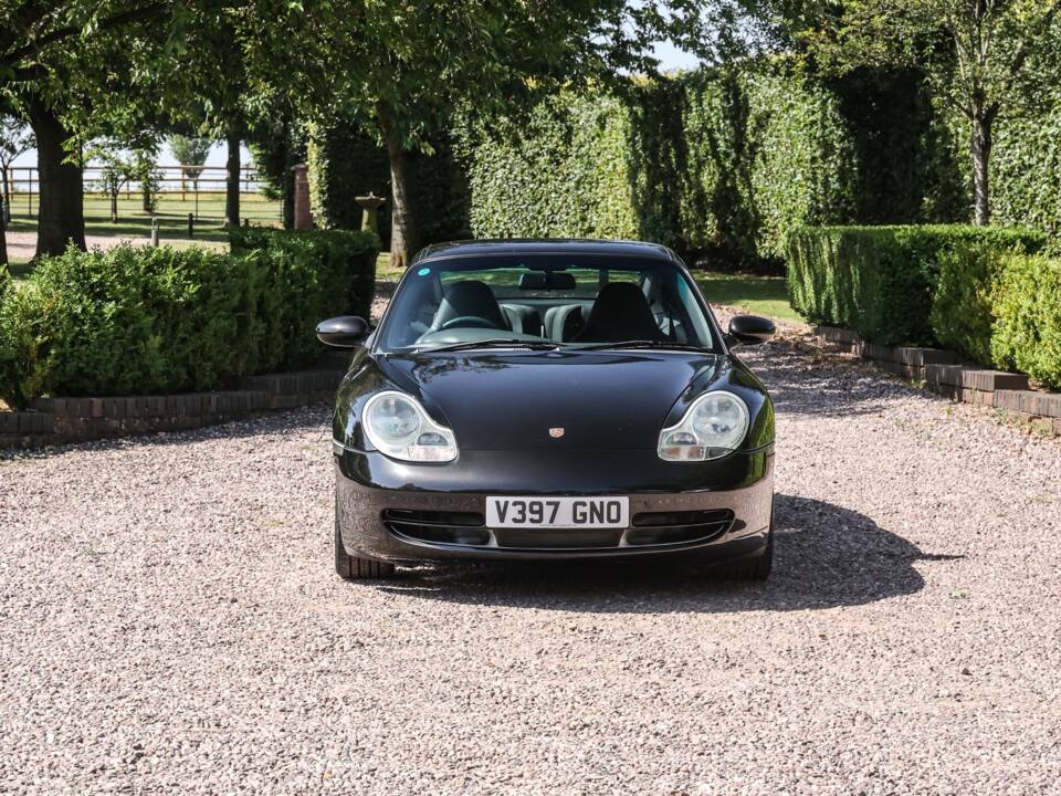 Afbeelding 16/43 van Porsche 911 Carrera 4 (1999)