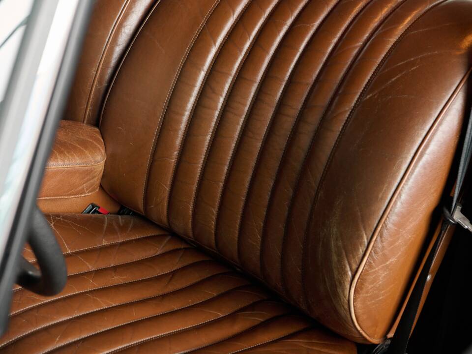 Bild 42/50 von Citroën DS 23 Pallas IE (1974)