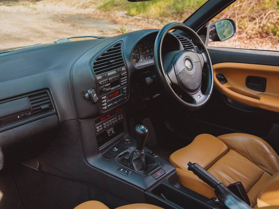 Immagine 21/37 di BMW M3 (1997)