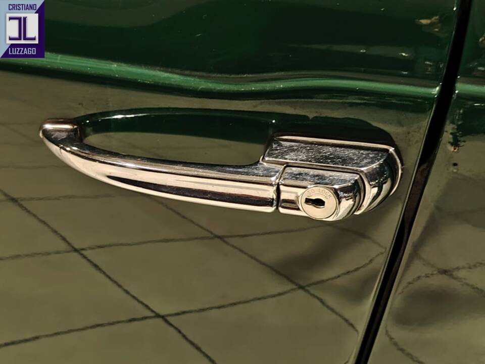 Image 22/48 de Triumph TR 4 (1962)