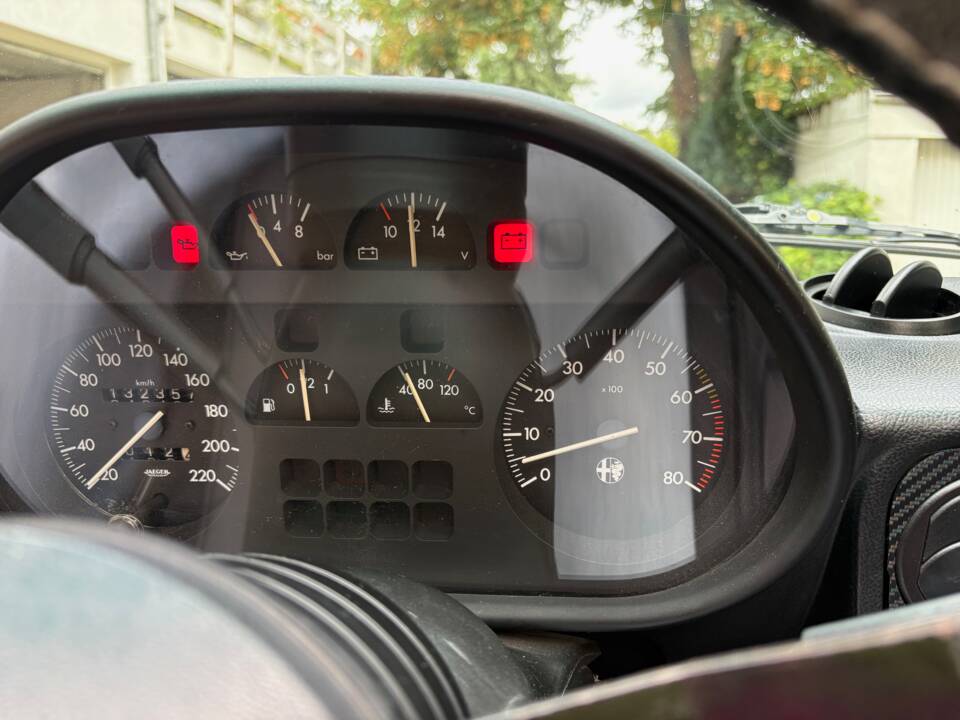 Image 22/25 of Alfa Romeo 2.0 Spider (1992)