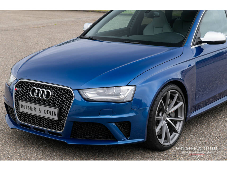 Image 11/32 of Audi RS4 Avant (2014)