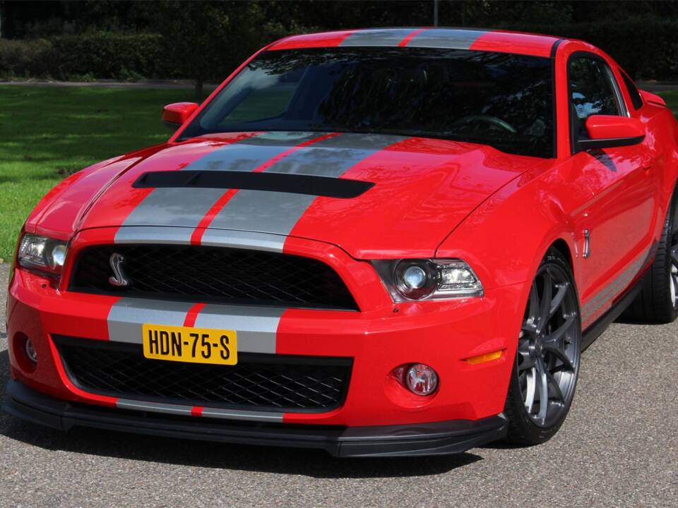 Afbeelding 2/29 van Ford Mustang Shelby GT 500 (2011)