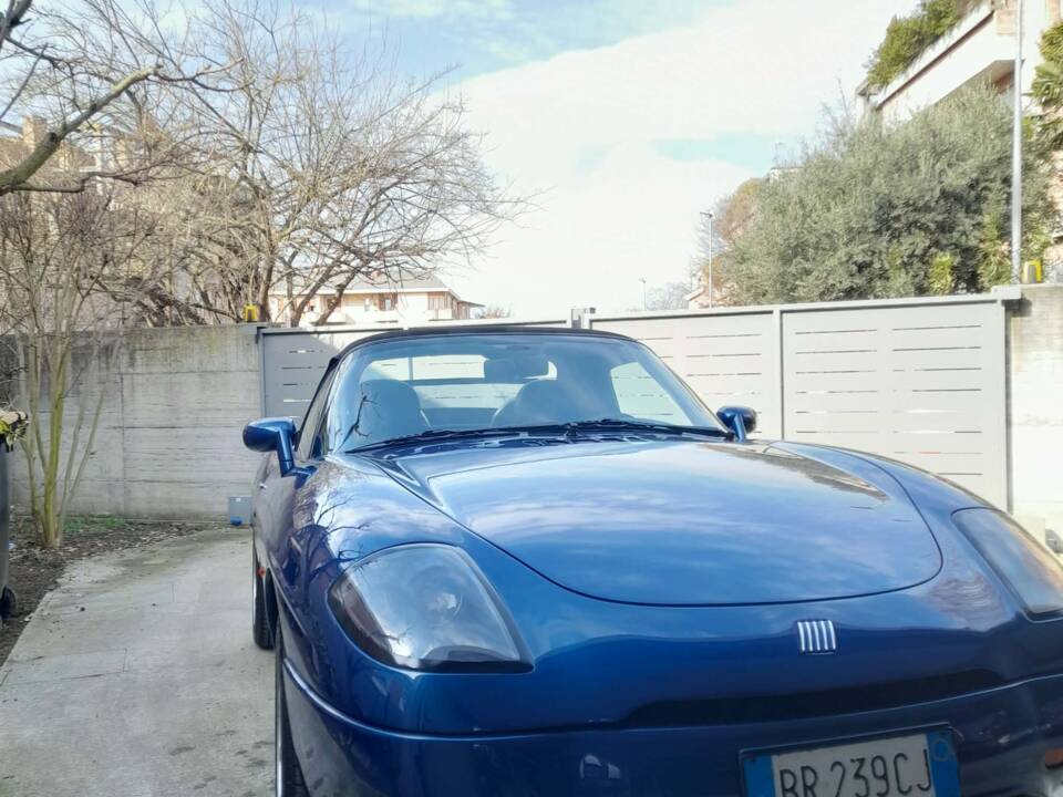 Image 16/30 of FIAT Barchetta 1.8 16V (2001)