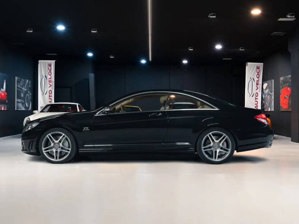 Image 7/40 of Mercedes-Benz CL 65 AMG (2008)