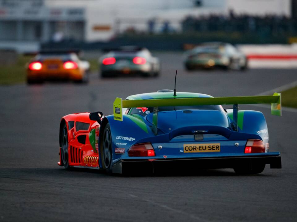 Image 16/16 of Marcos Mantara LM600 EVO (2000)