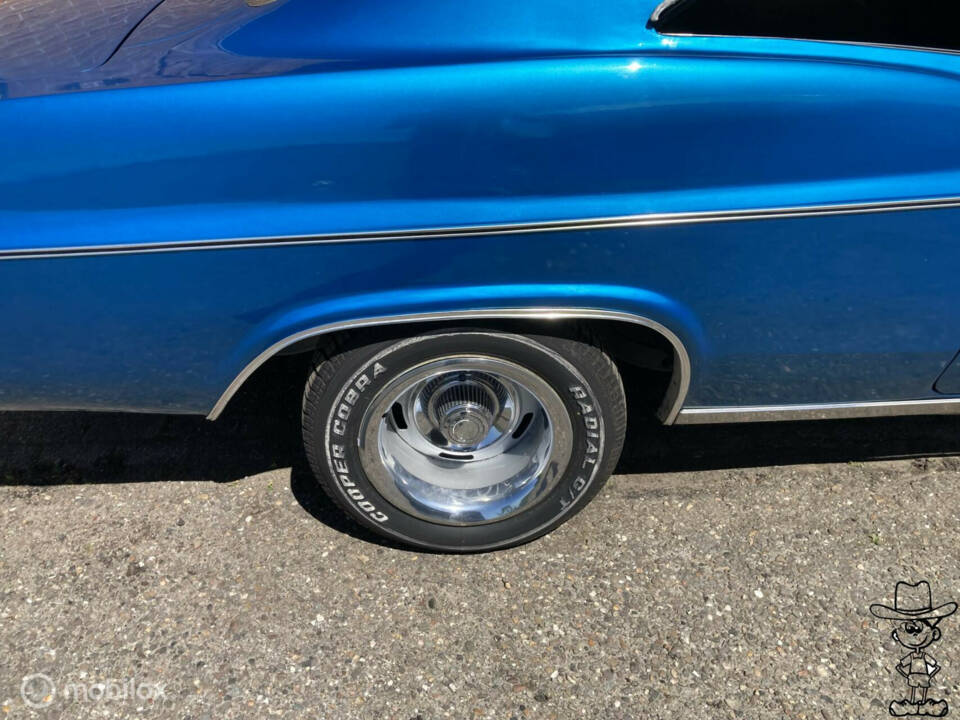 Image 26/45 of Chevrolet Impala Sport Coupe (1967)