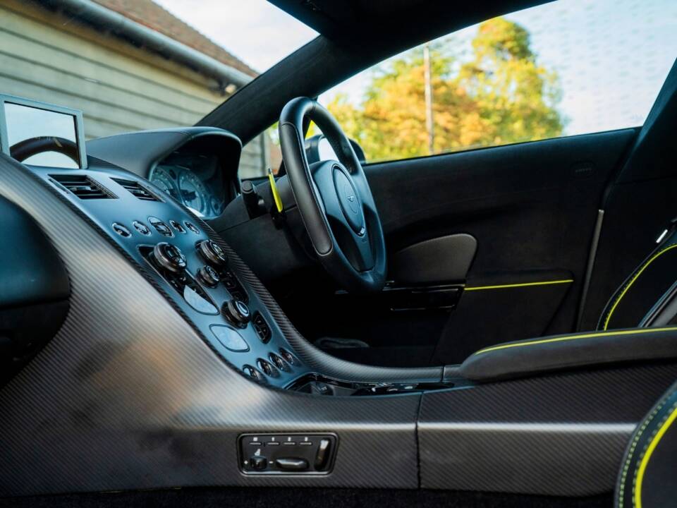 Imagen 37/52 de Aston Martin Rapide AMR (2020)