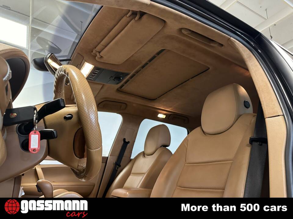Bild 15/15 von Porsche Cayenne Turbo S (2006)