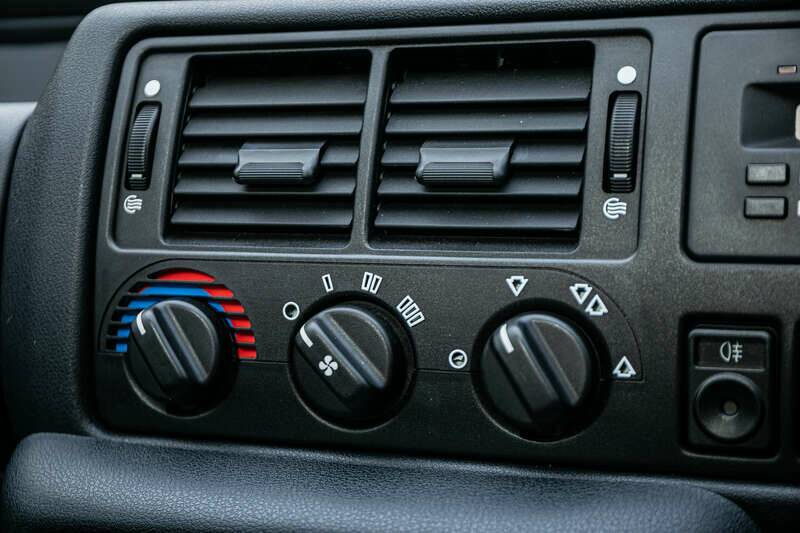 Bild 11/39 von Ford Escort RS Cosworth (1992)