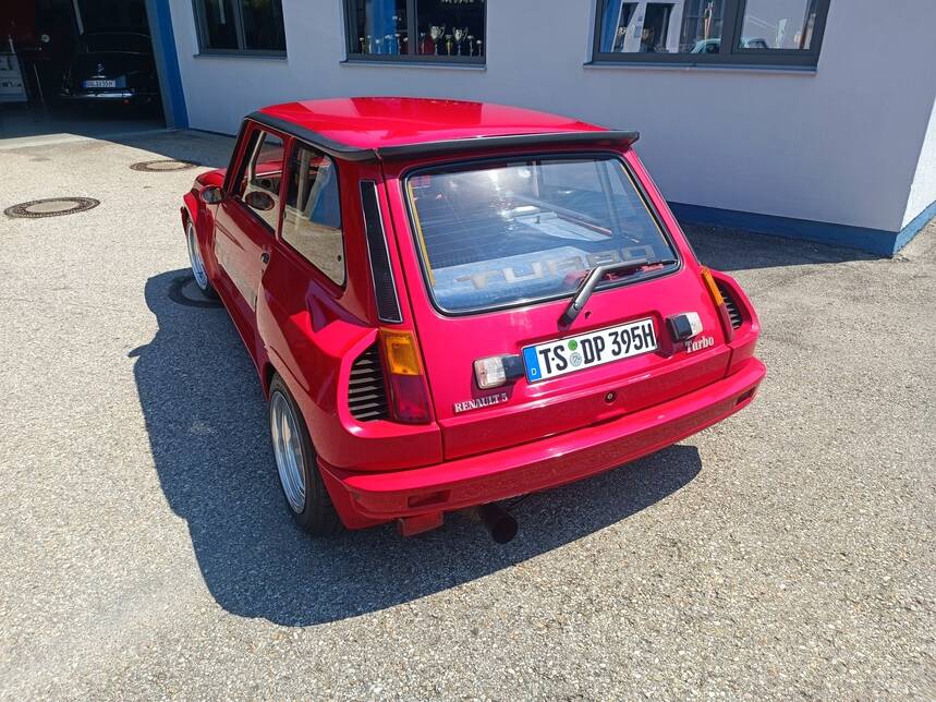 Image 2/5 de Renault R 5 Turbo 1 (1981)