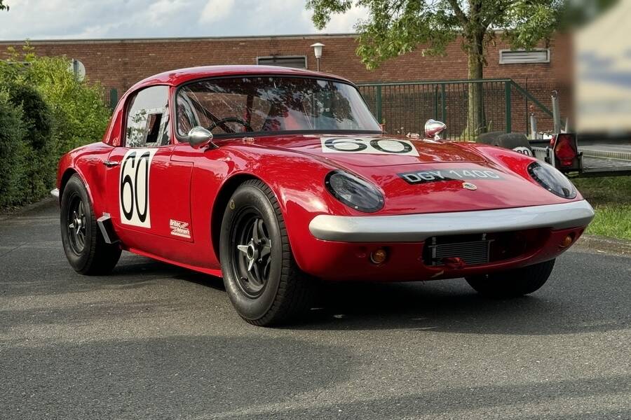 Image 8/45 of Lotus Elan (1965)