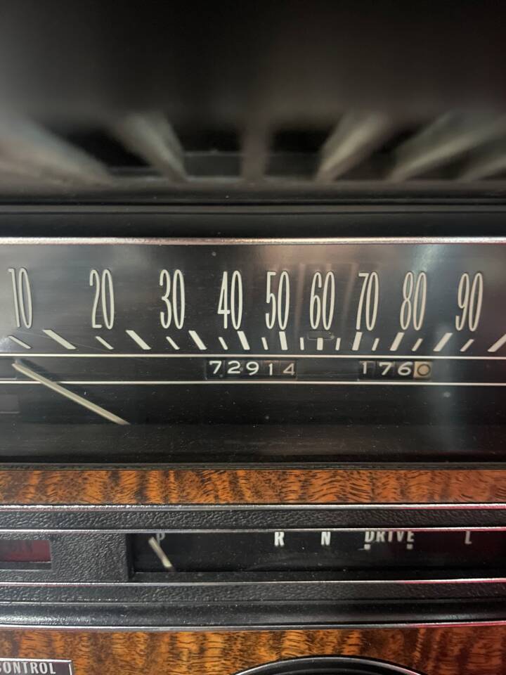 Image 79/90 of Cadillac Sedan DeVille (1970)