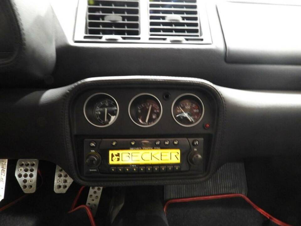 Bild 8/15 von Ferrari F 355 Berlinetta (1996)