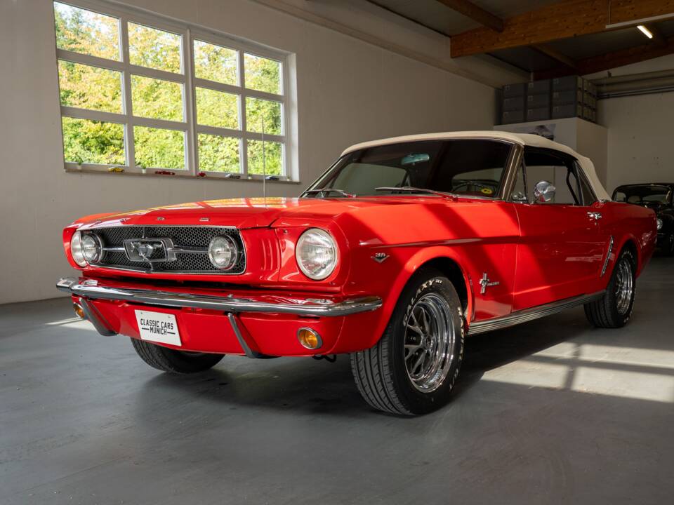 Image 1/35 of Ford Mustang 289 (1965)