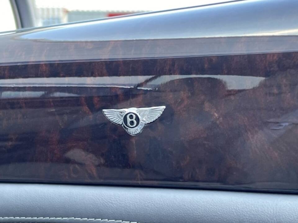 Immagine 16/38 di Bentley Brooklands (2008)