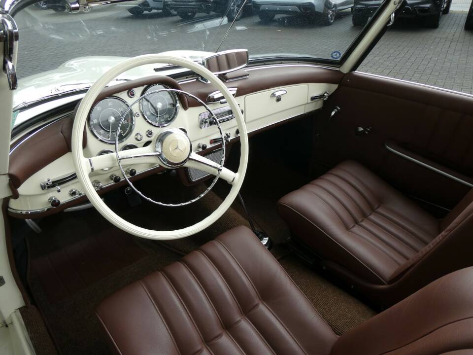 Afbeelding 9/29 van Mercedes-Benz 190 SL (1956)
