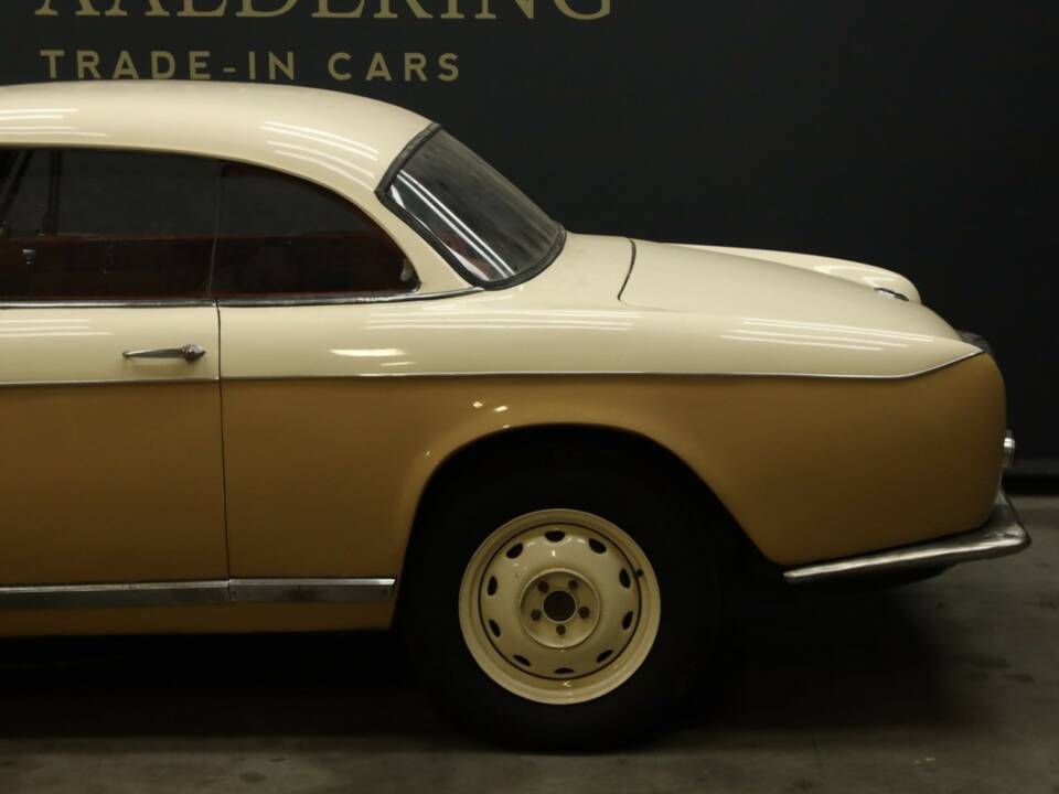 Immagine 13/50 di BMW 503 (1957)