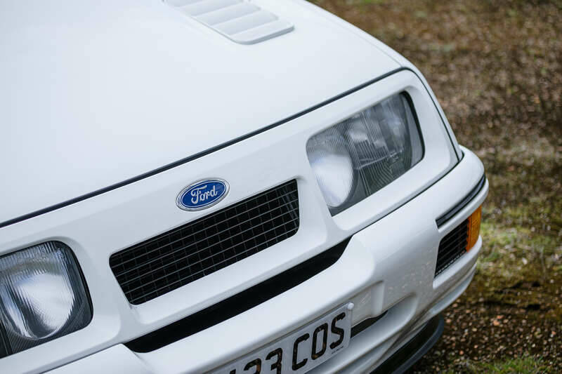 Image 31/47 of Ford Sierra RS 500 Cosworth (1987)