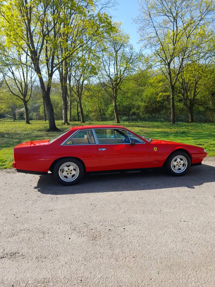 Image 1/10 of Ferrari 412 GT (1989)