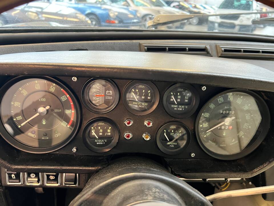 Image 45/59 de Maserati Indy 4200 (1970)