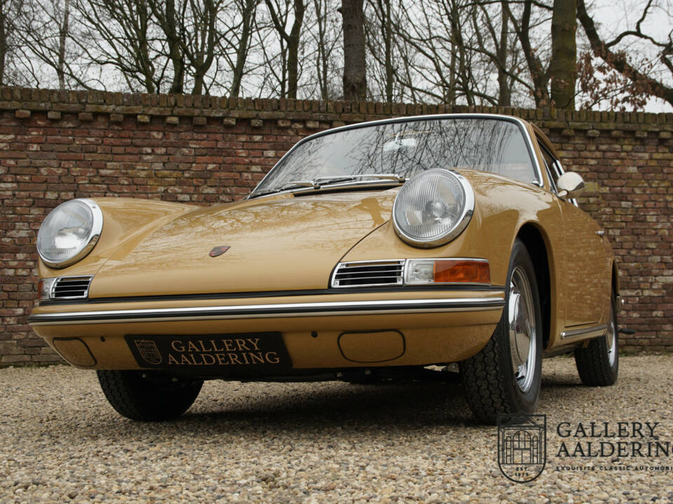 Image 44/50 of Porsche 911 2.0 (1965)