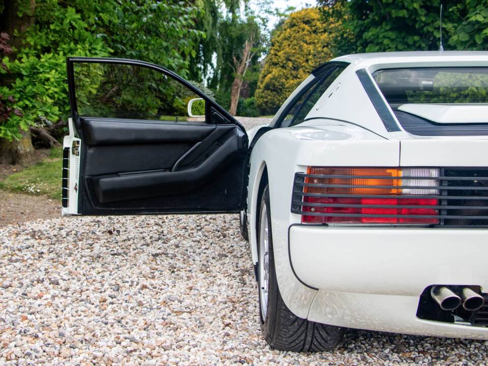 Bild 12/15 von Ferrari Testarossa (1988)