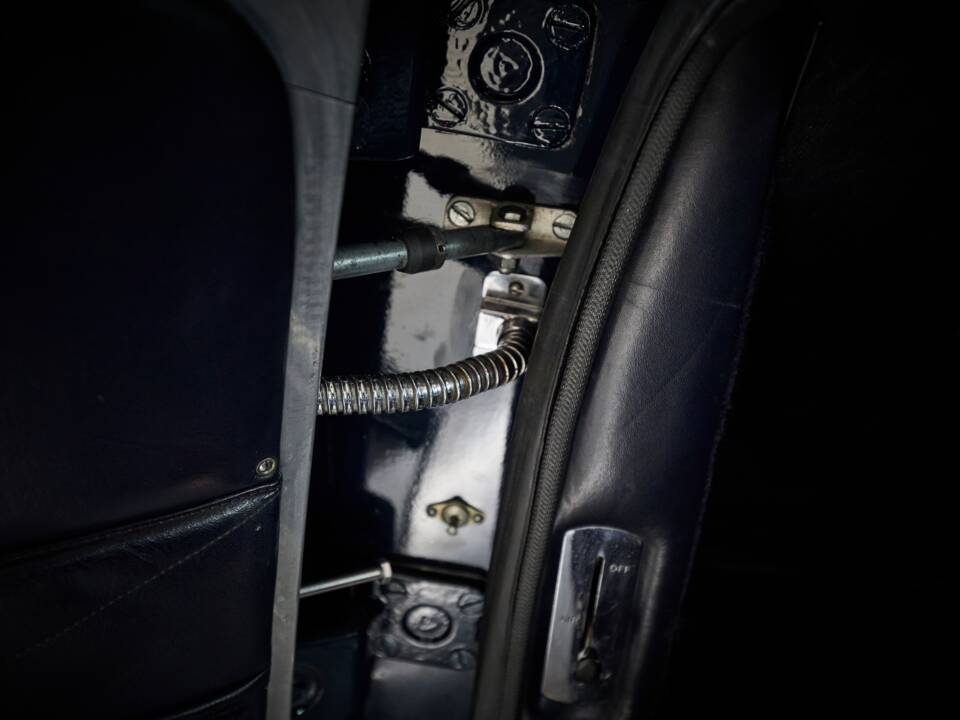 Afbeelding 53/60 van Aston Martin DB 6 (1968)