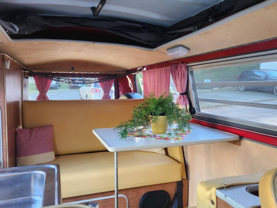 Image 12/12 of Volkswagen T2a Kleinbus (1969)