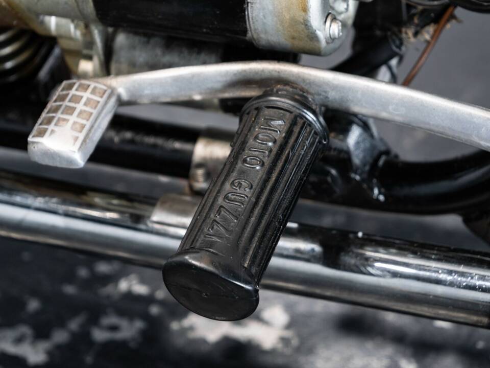 Afbeelding 26/30 van Moto Guzzi DUMMY (1967)