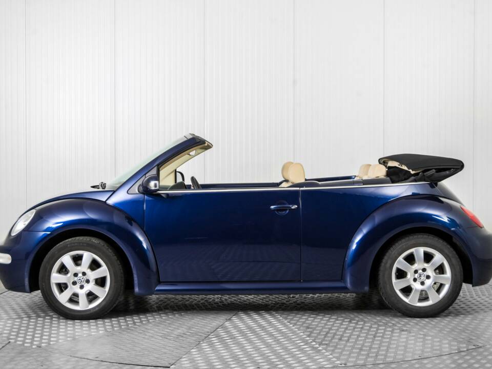 Afbeelding 9/50 van Volkswagen New Beetle 1.4 (2003)