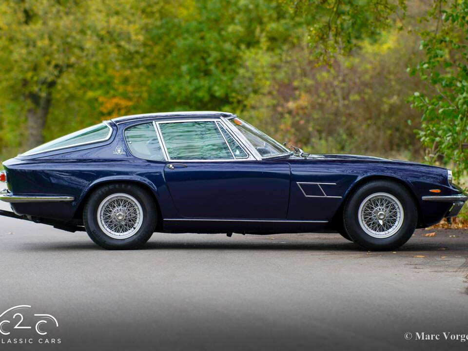 Image 32/63 of Maserati Mistral 4000 (1966)