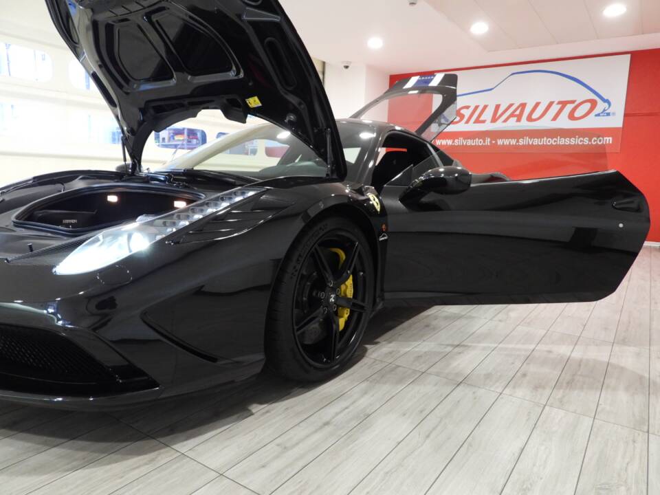 Image 11/15 of Ferrari 458 Speciale (2014)