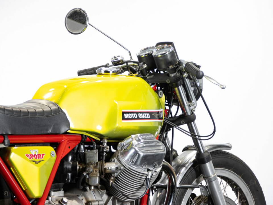 Imagen 30/50 de Moto Guzzi V7 Sport (1972)