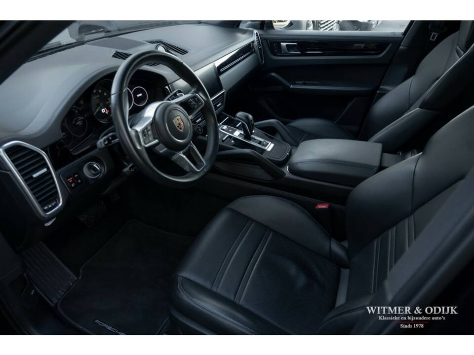 Image 5/32 of Porsche Cayenne Coupé E-Hybrid (2020)