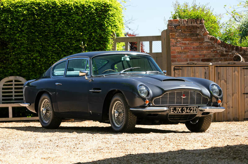 Afbeelding 1/47 van Aston Martin DB 6 Vantage (1966)