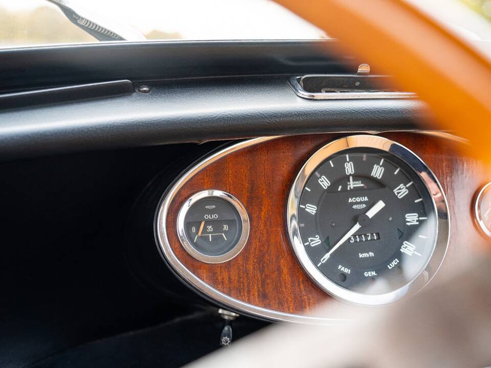 Immagine 33/36 di Innocenti Mini 1001 Export (1972)