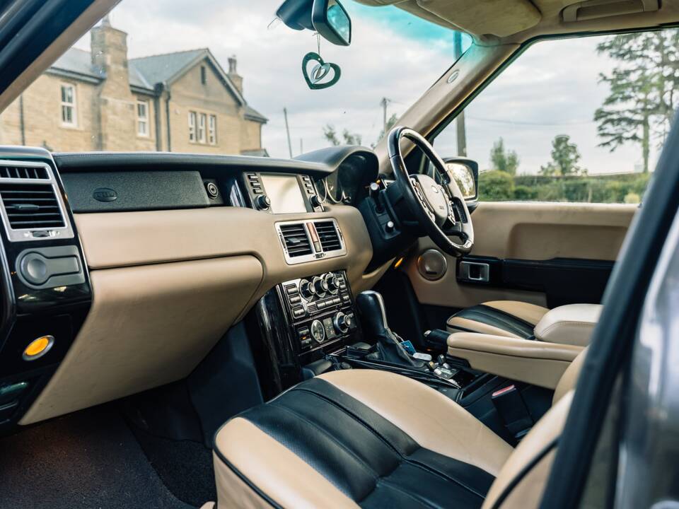 Image 34/45 de Land Rover Range Rover V8 Supercharged (2006)