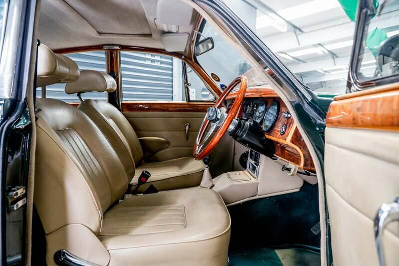 Image 18/24 de Jaguar Mk II 3.8 (1962)