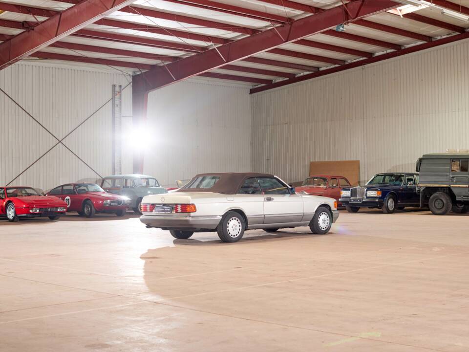 Bild 11/56 von Mercedes-Benz 500 SEC Bähr (1990)