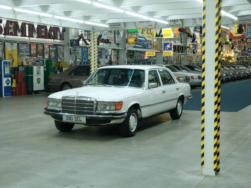 Image 1/50 de Mercedes-Benz 280 SEL (1978)